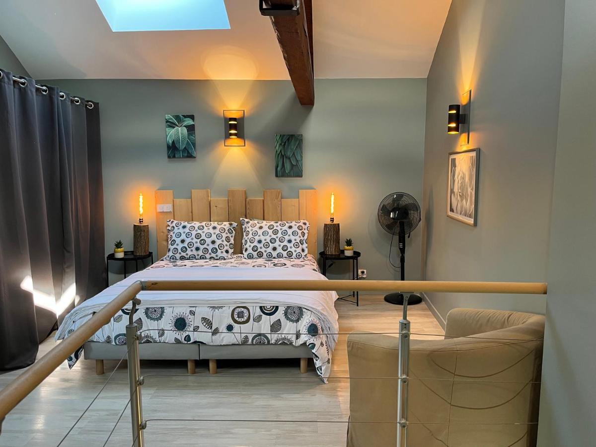 Le Charles IX Apartment Roussillon  Luaran gambar