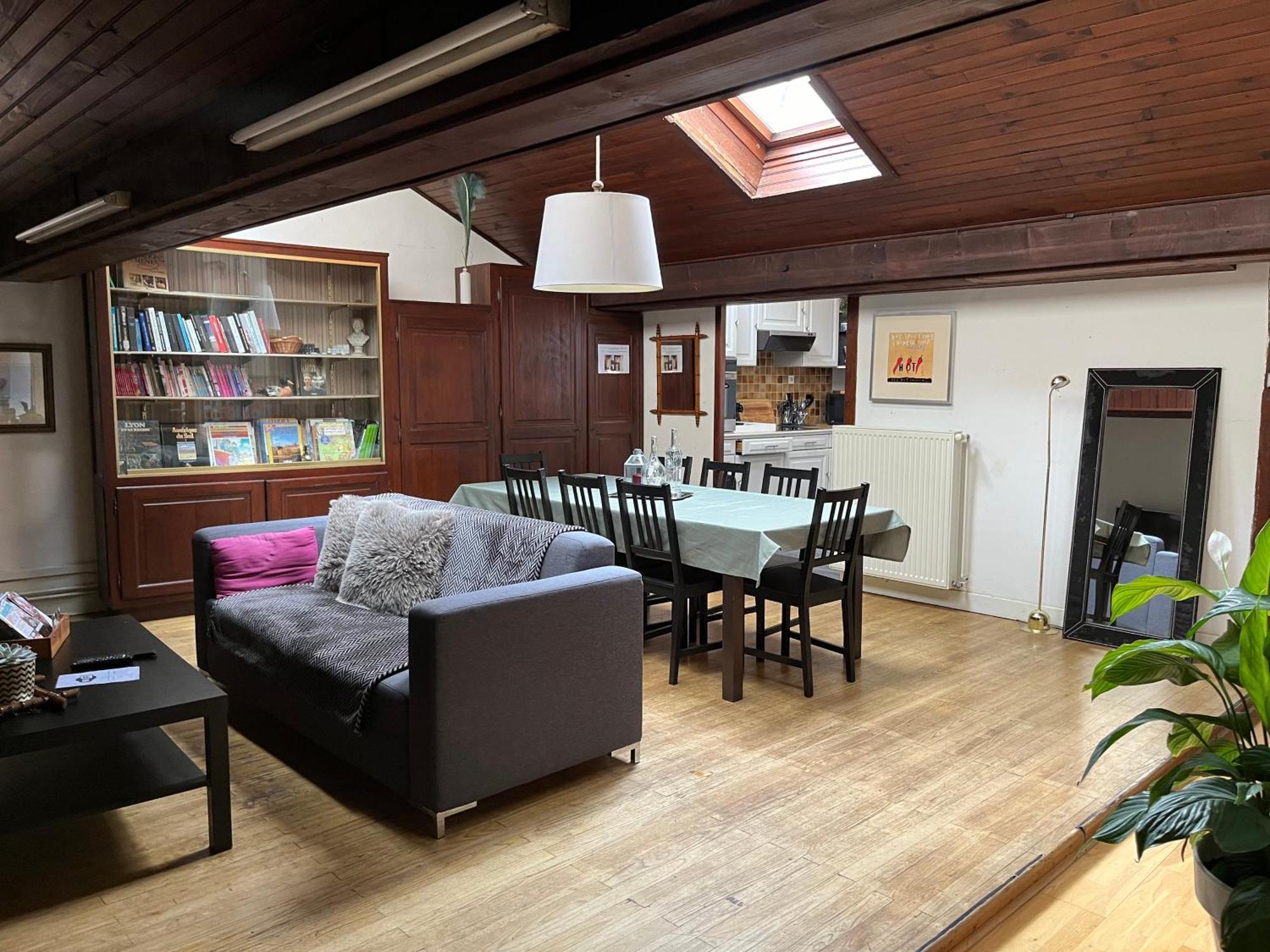 Le Charles IX Apartment Roussillon  Luaran gambar