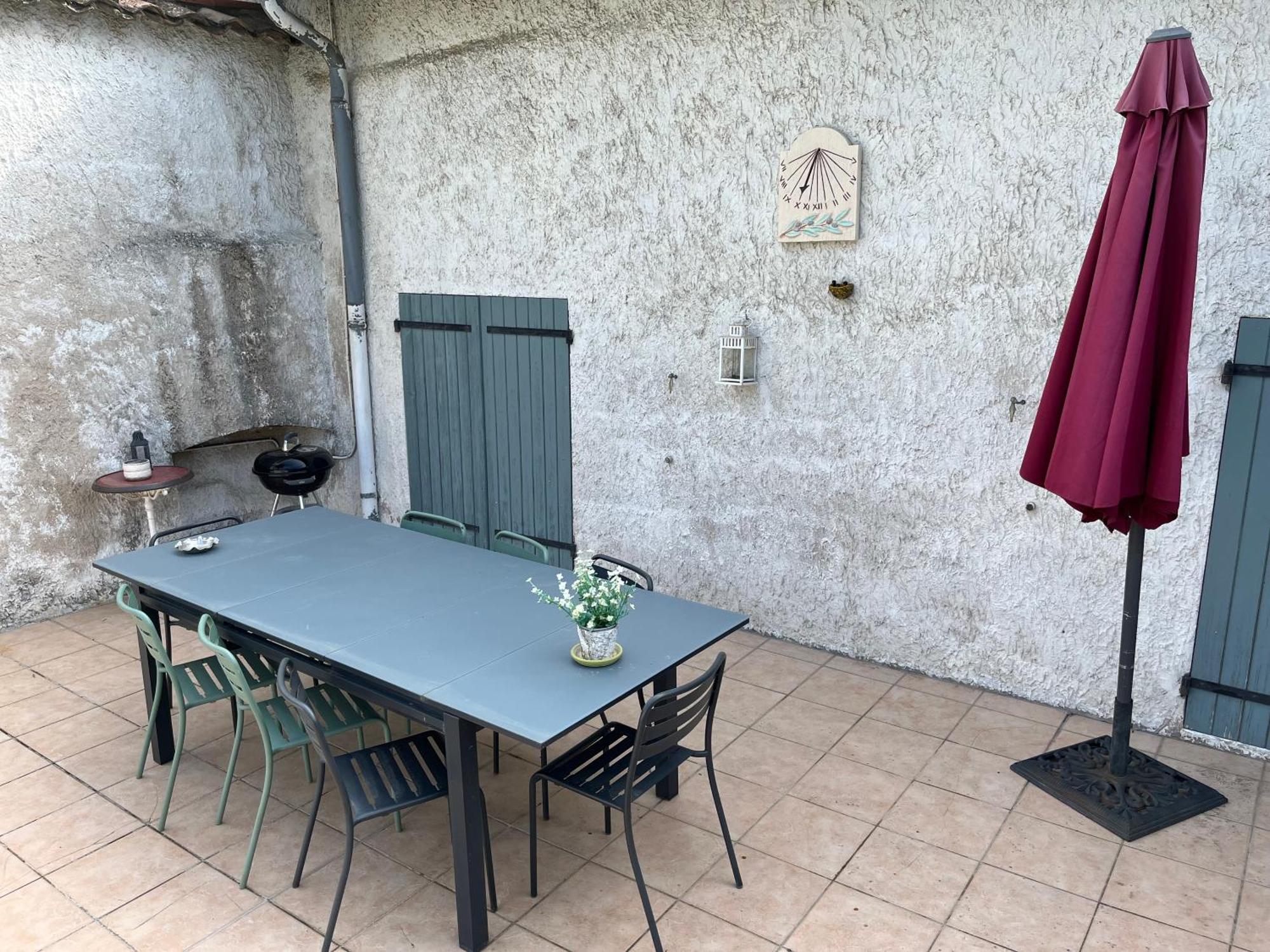 Le Charles IX Apartment Roussillon  Luaran gambar