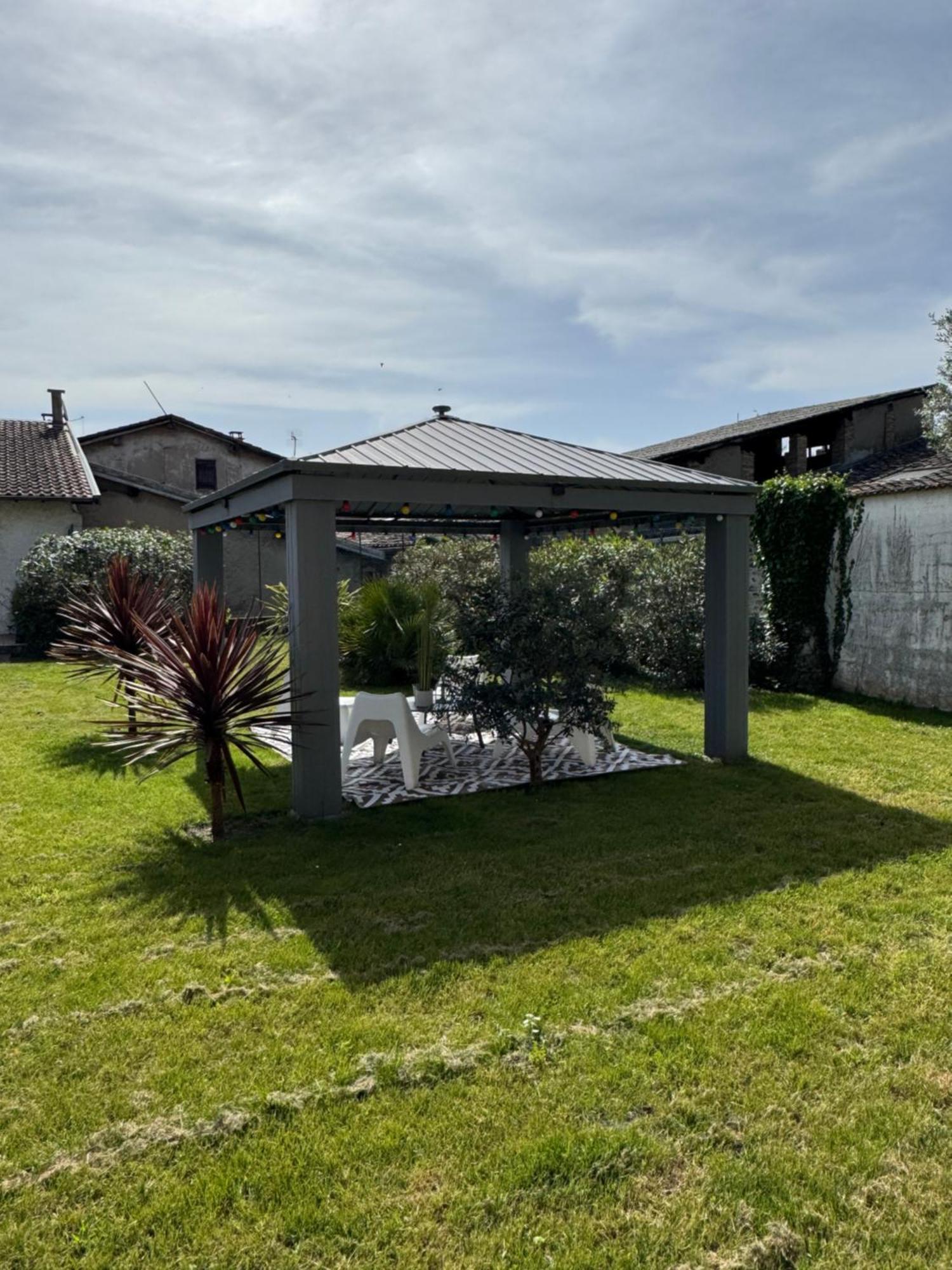 Le Charles IX Apartment Roussillon  Luaran gambar